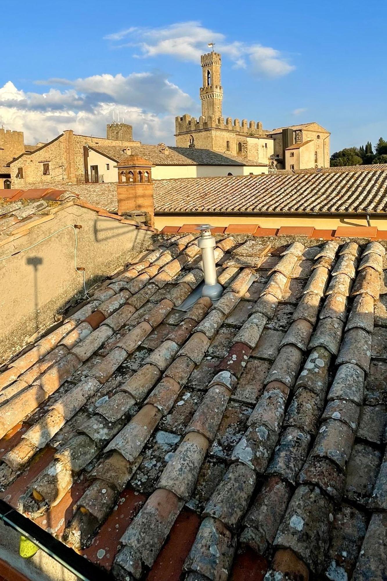 The Walkable Volterra Rooftop Suite Exteriör bild